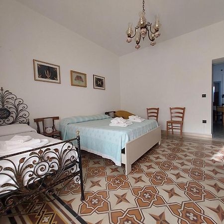 Casa Vacanze Zarinu 奥尔戈索洛 外观 照片